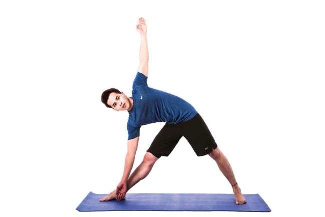 Những bài tập yoga đơn giản cho nam giới